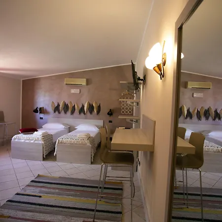 לינה וארוחת בוקר Trepo טרופאה