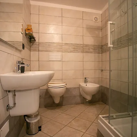 Oda ve Kahvaltı Trepo